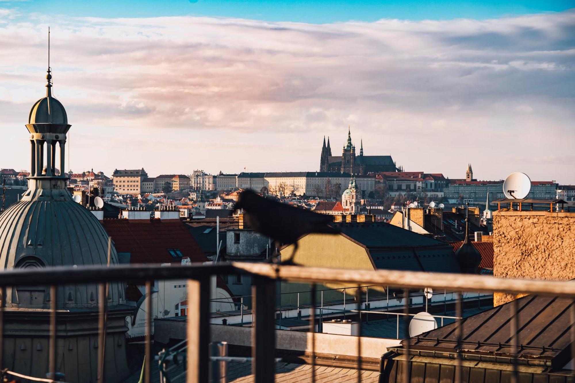 Two-Level Apart With A Terrace Near The Vltava River Praga Zewnętrze zdjęcie